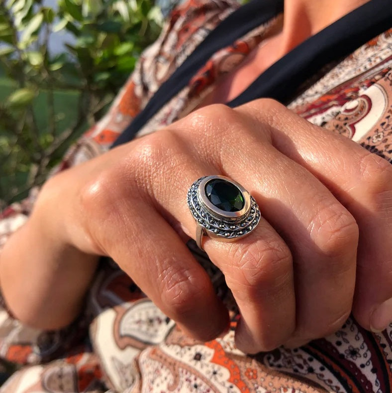 Anel vintage em prata de lei 925 e ouro de 9 quilates com zircónias cúbicas