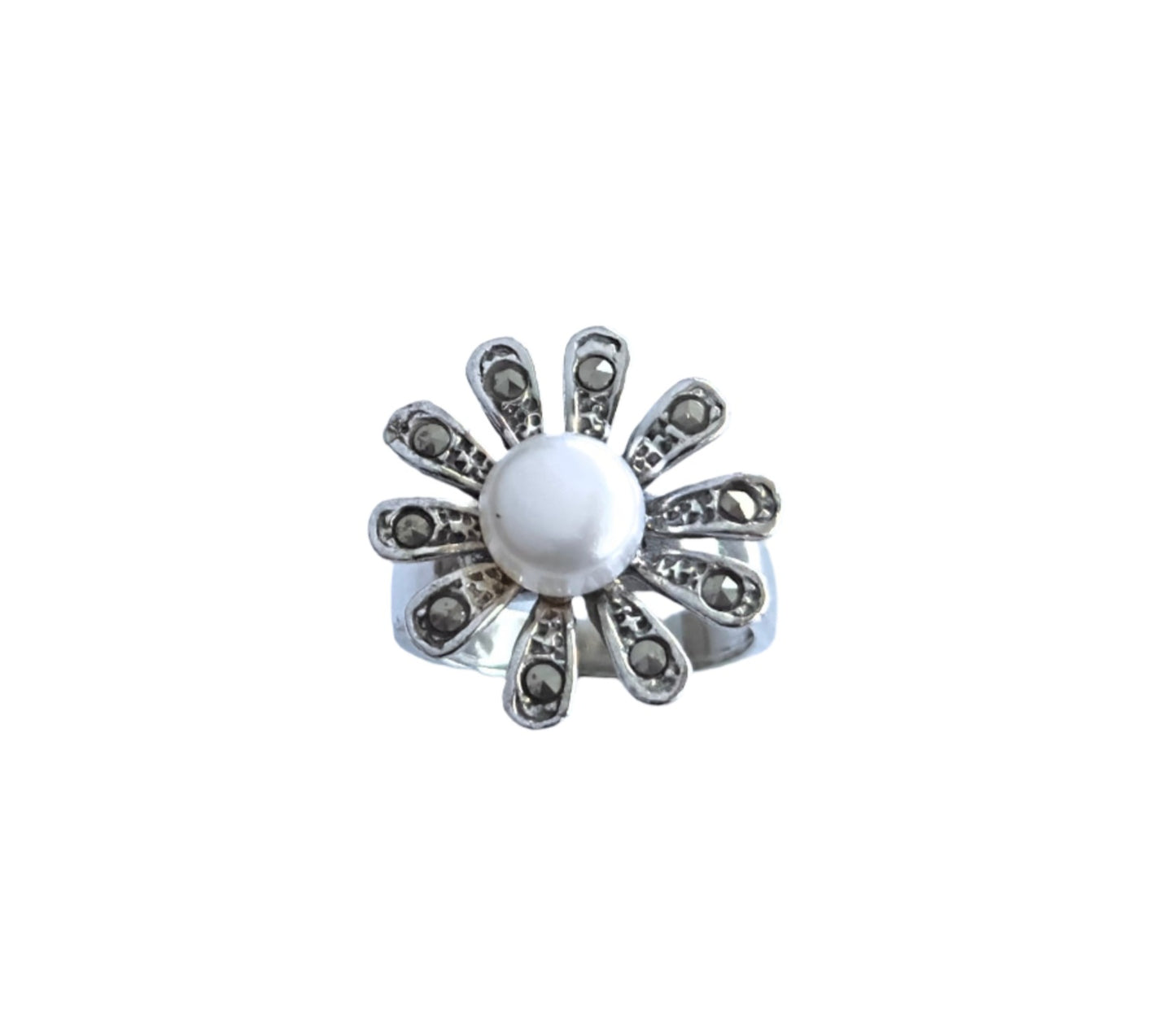 925 Sterling Silver Pearl and Flower Vintage Ring