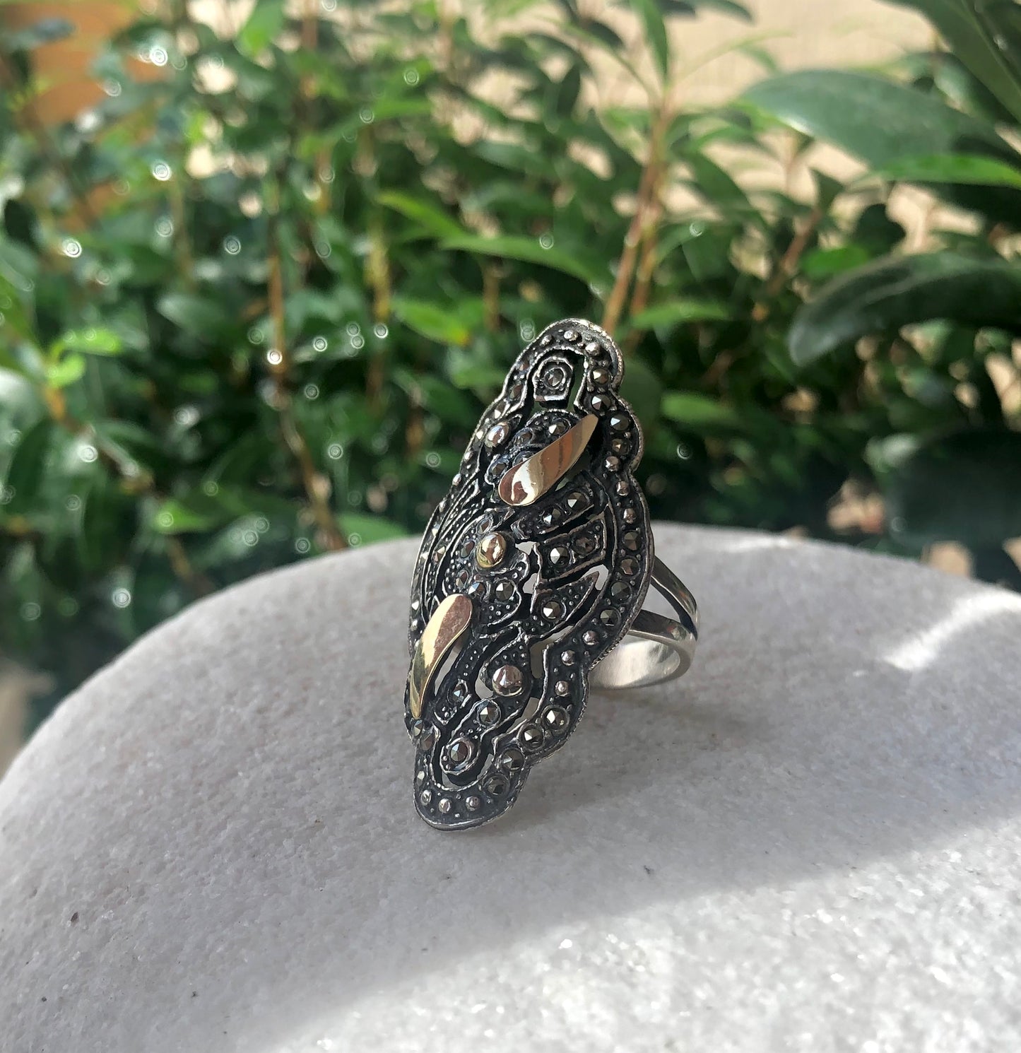 925 Sterling Silver & 9K Gold Unique Design Vintage Ring