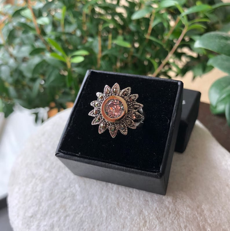 925 Sterling Silver & 9K Gold Sunflower Vintage Ring